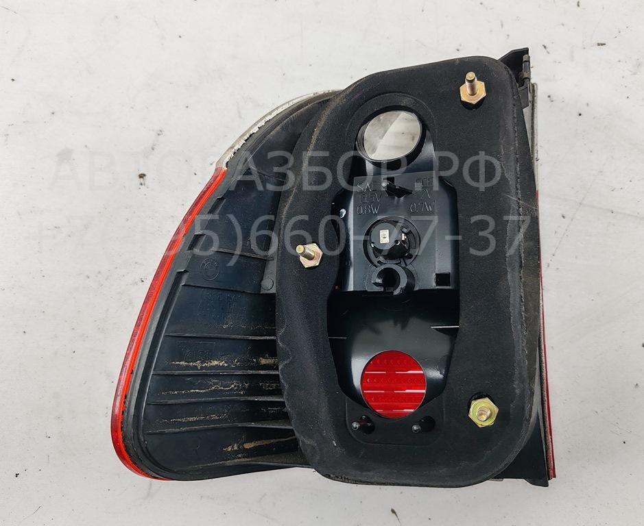 Фонарь задний правый