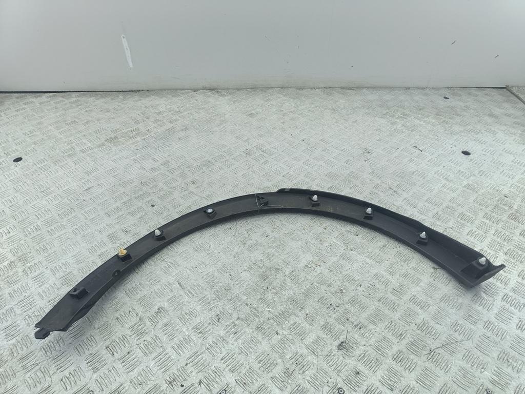 Накладка заднего крыла левого