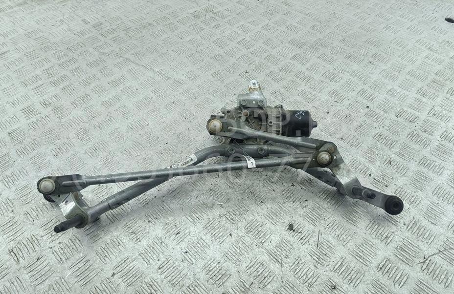 Моторчик стеклоочистителя передний