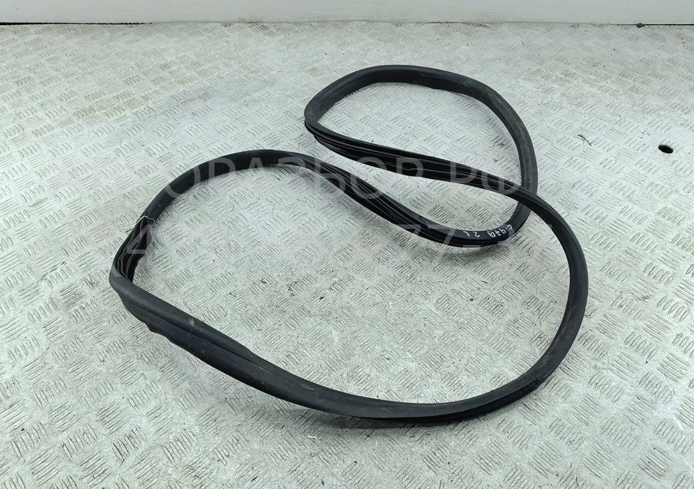 Уплотнитель двери