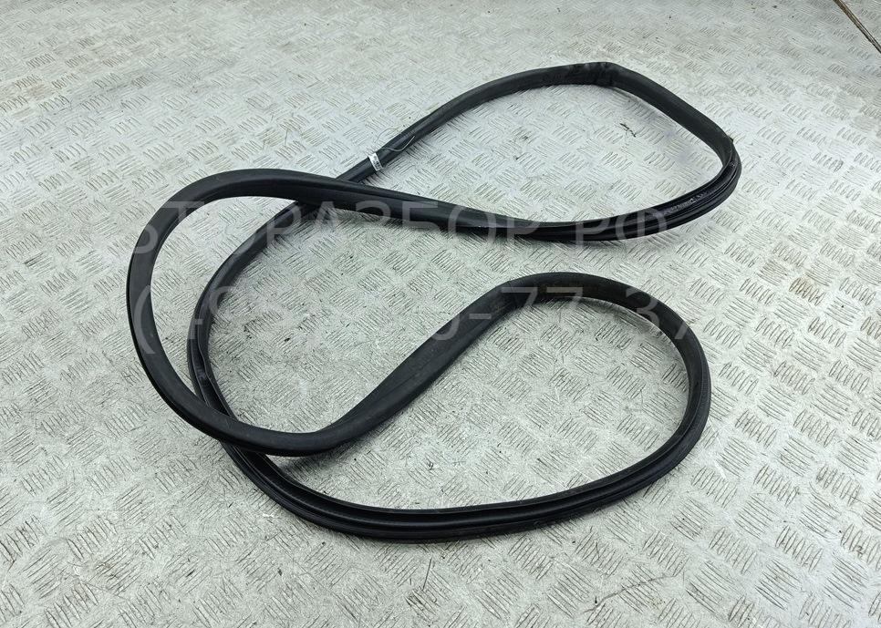 Уплотнитель двери