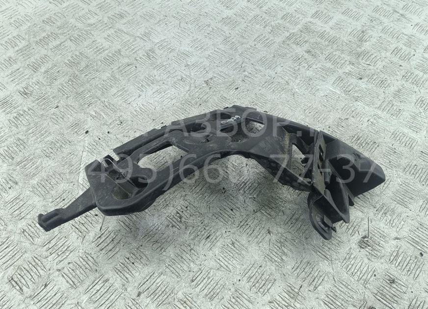 Кронштейн заднего бампера левый