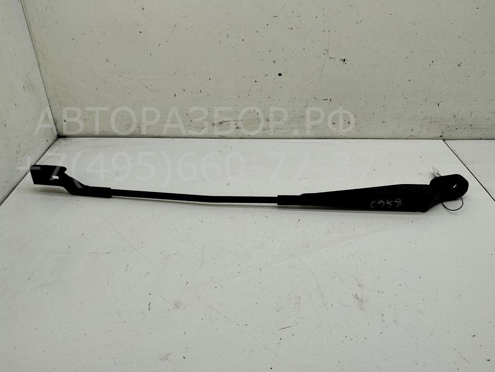 Поводок стеклоочистителя передний правый