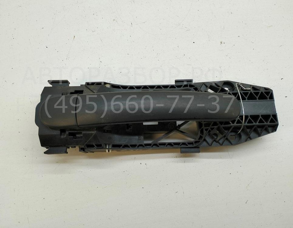 Ручка двери передней наружная правая