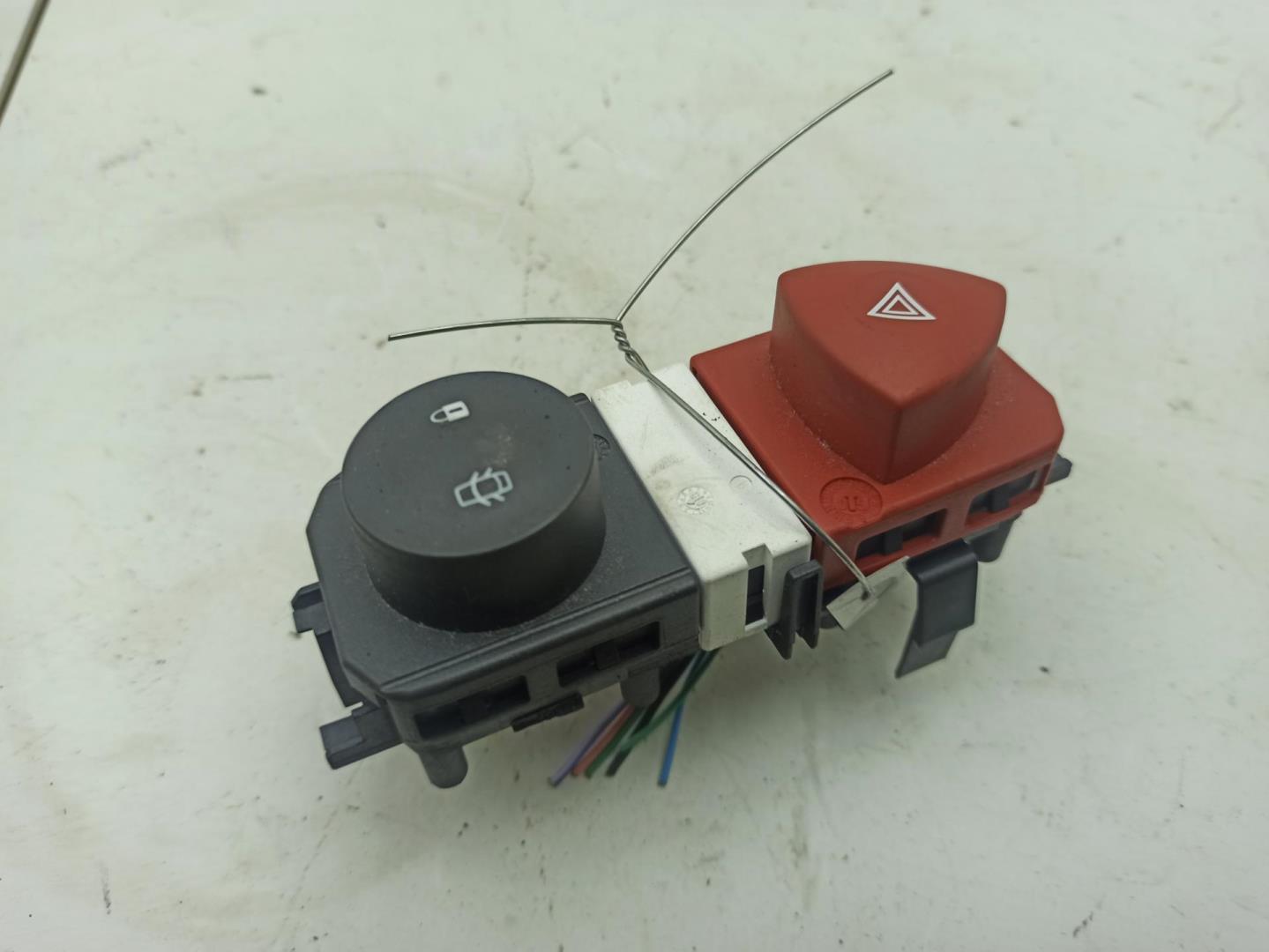 Кнопка аварийной остановки