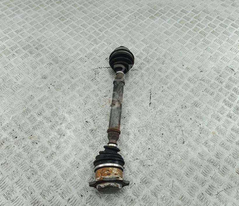 Полуось передняя левая