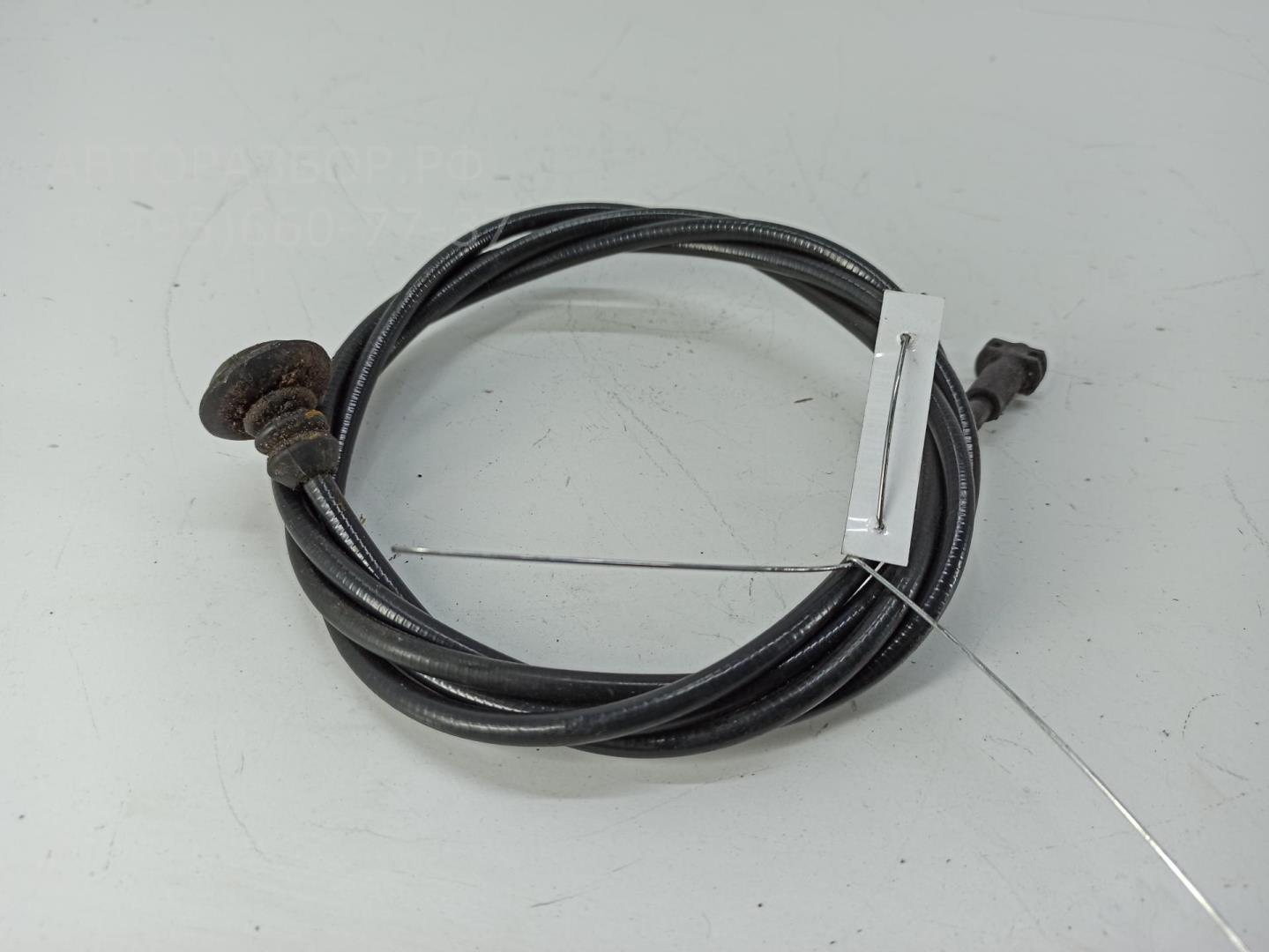 Трос открывания капота