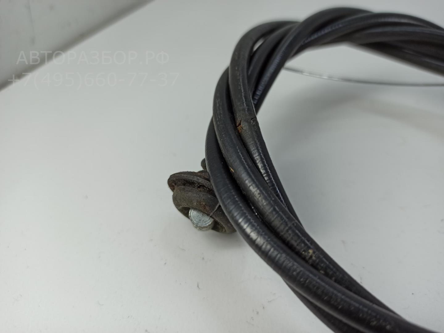 Трос открывания капота