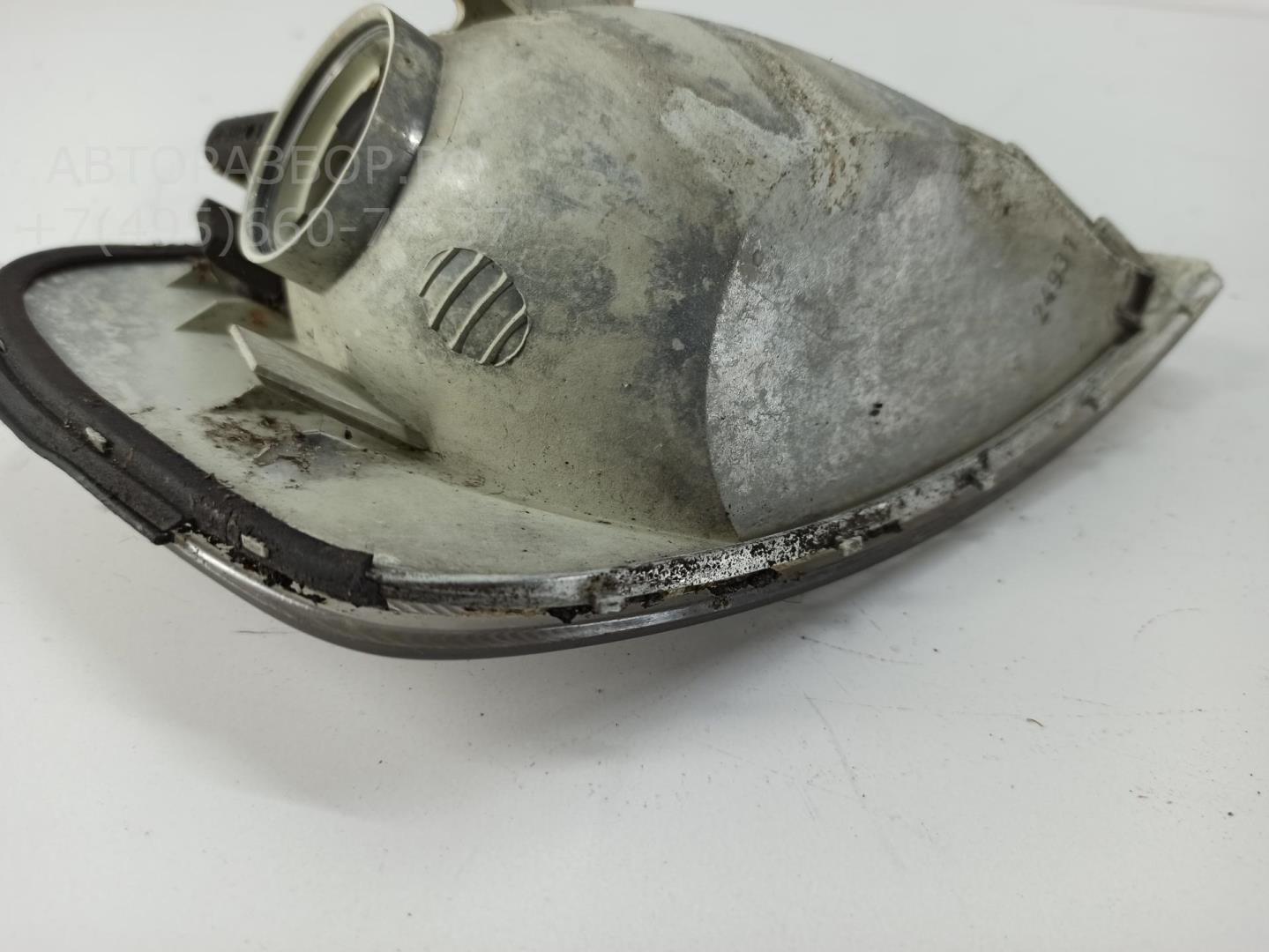 Указатель поворота левый