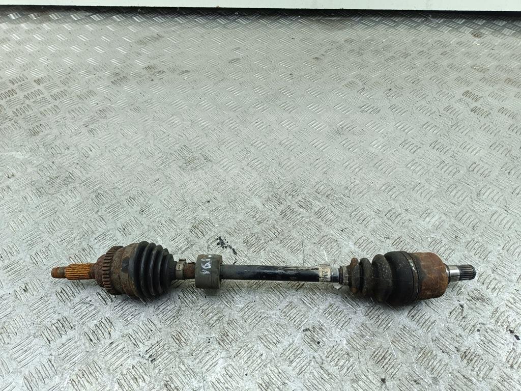 Полуось передняя левая