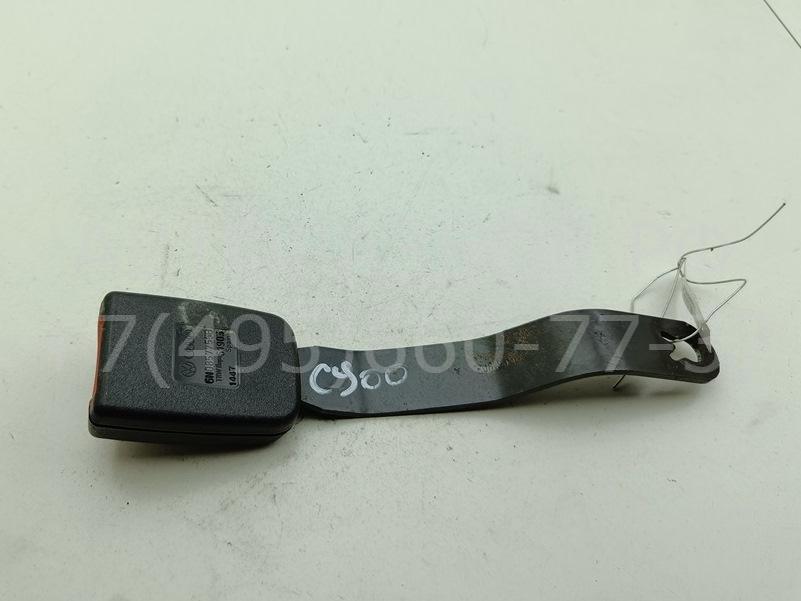 Ответная часть ремня безопасности