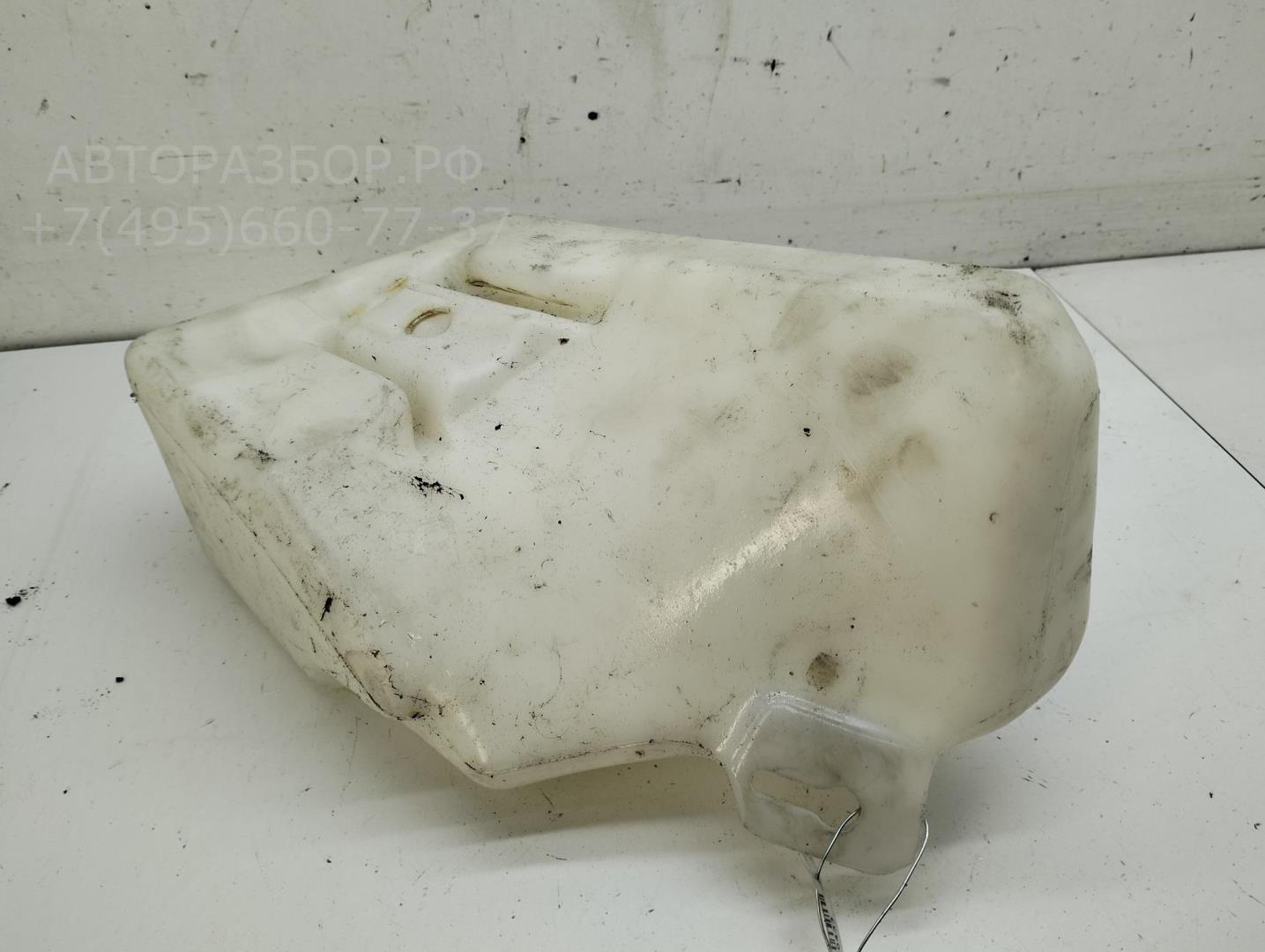 Бачок омывателя лобового стекла