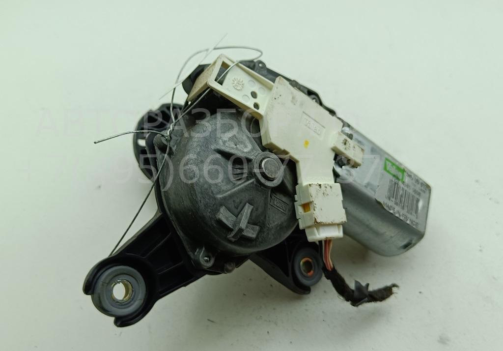 Моторчик стеклоочистителя задний