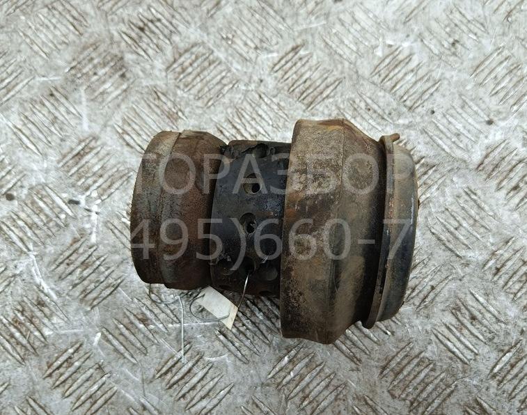 Опора двигателя