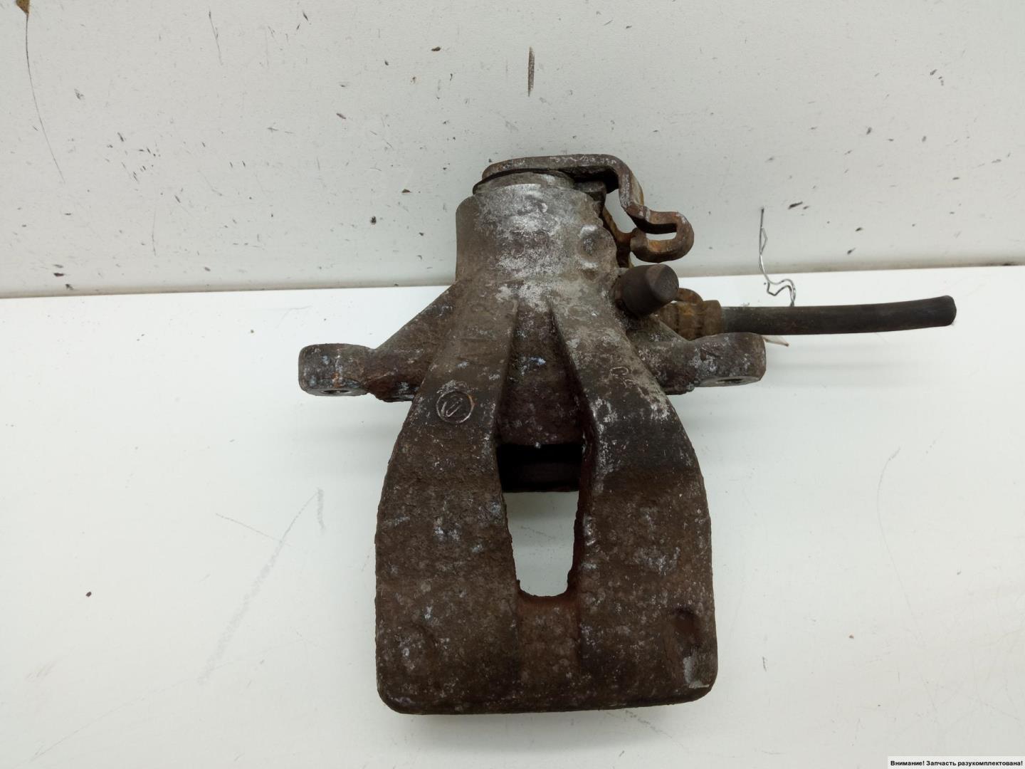 Суппорт задний правый