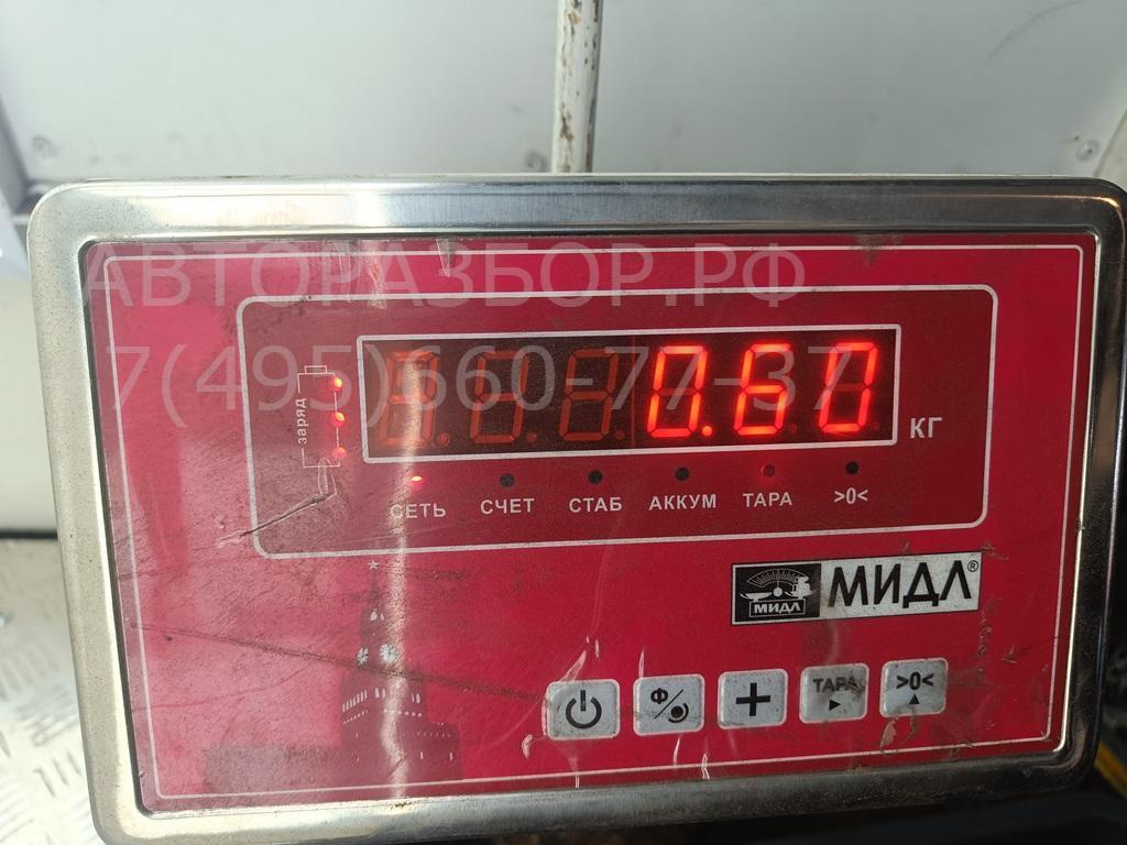 Петля двери