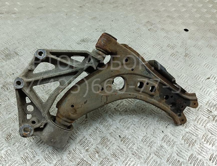 Рычаг передний левый