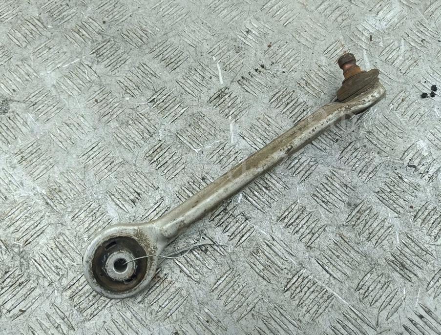 Рычаг передний правый