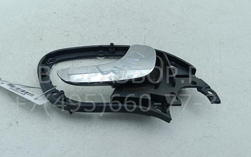 Ручка двери передней внутренняя правая