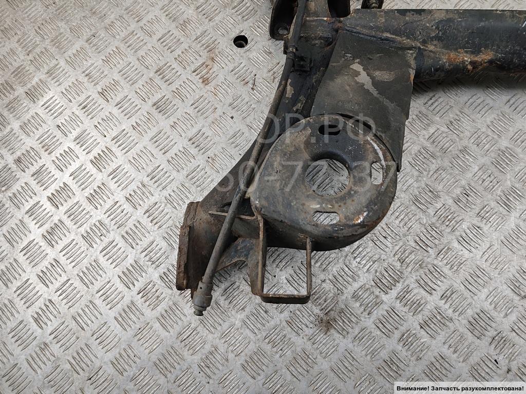 Балка задняя