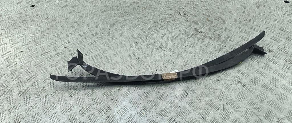 Молдинг лобового стекла