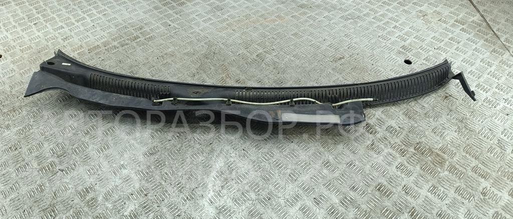 Решетка стеклоочистителей (Жабо)