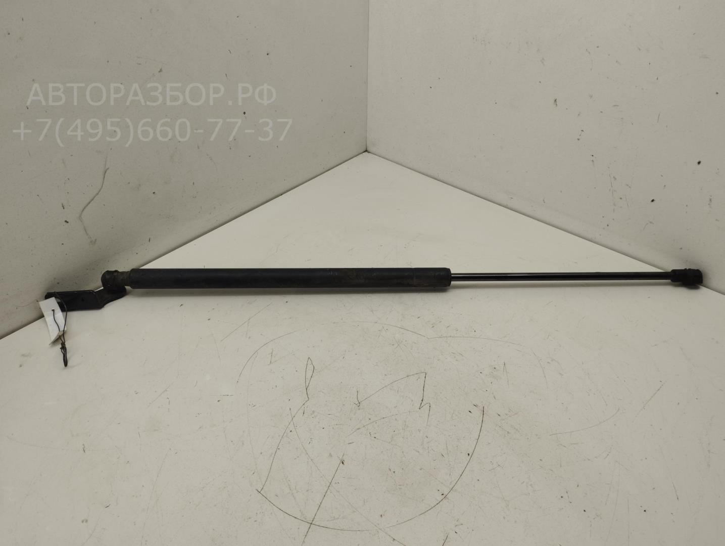 Амортизатор двери багажника