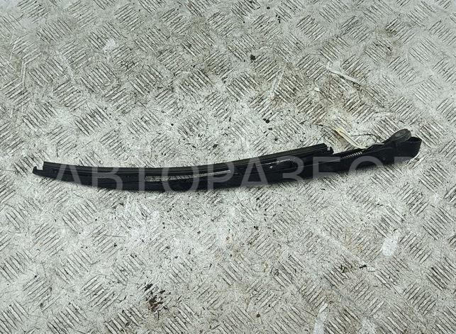 Поводок стеклоочистителя заднего