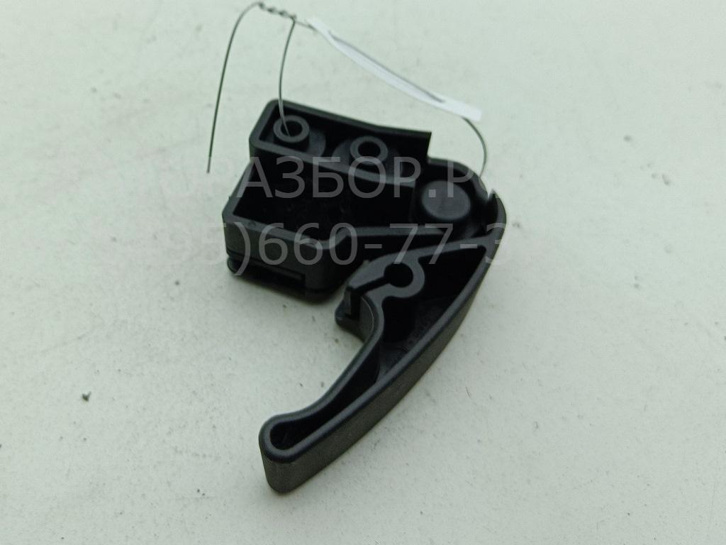 Ручка открывания капота