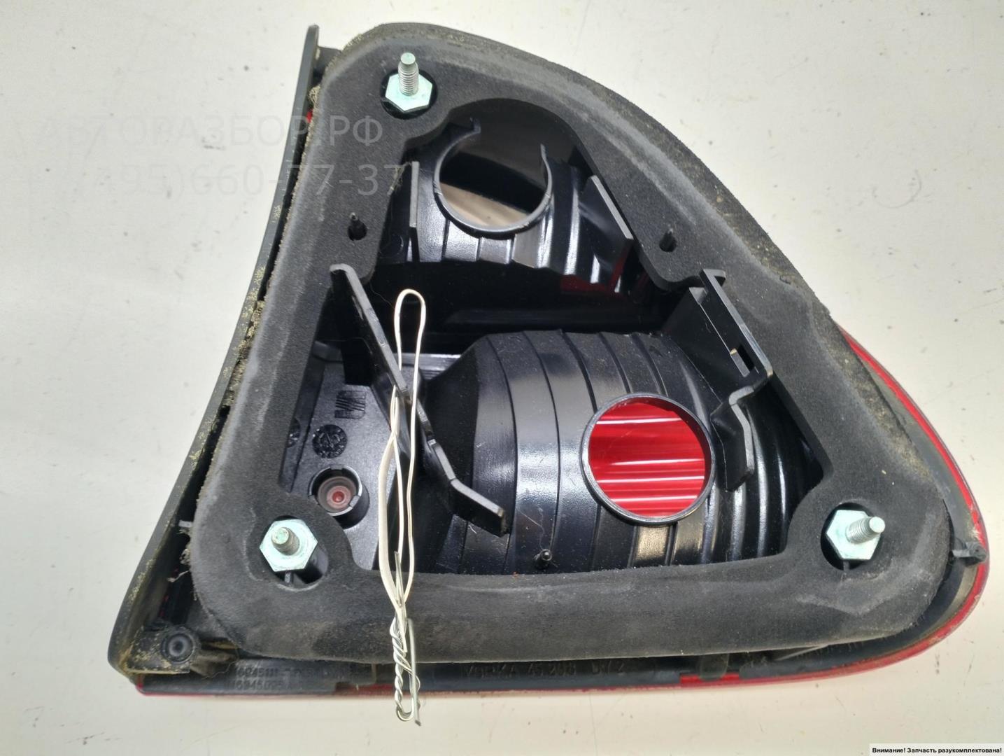 Фонарь задний левый