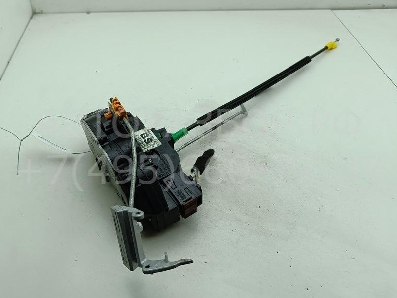 Замок двери задней левой