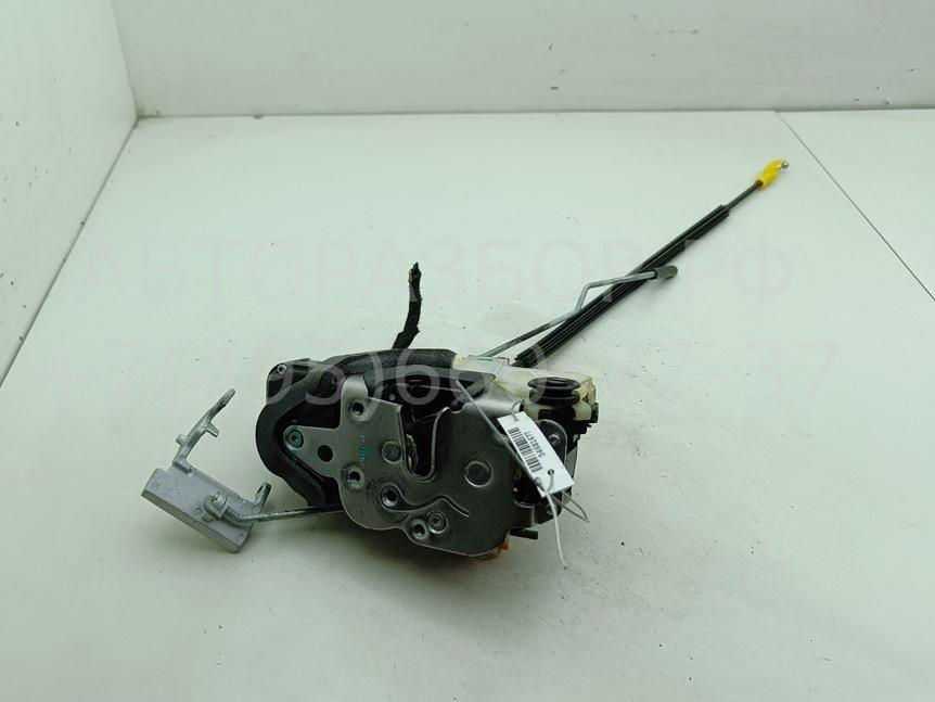 Замок двери задней левой