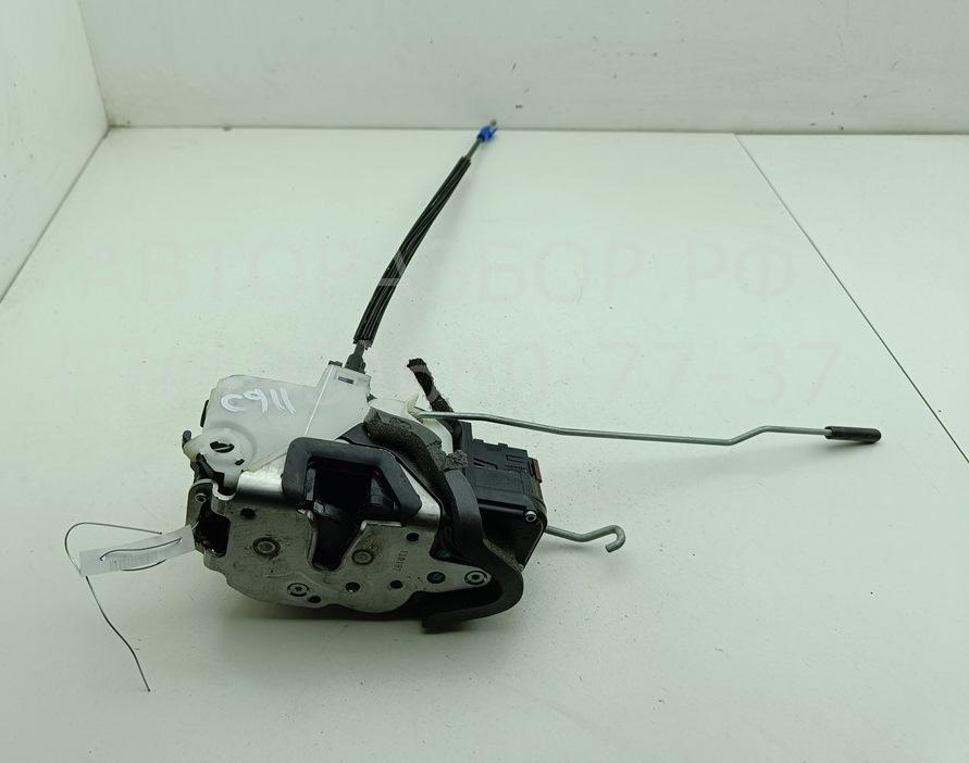 Замок двери передней правой