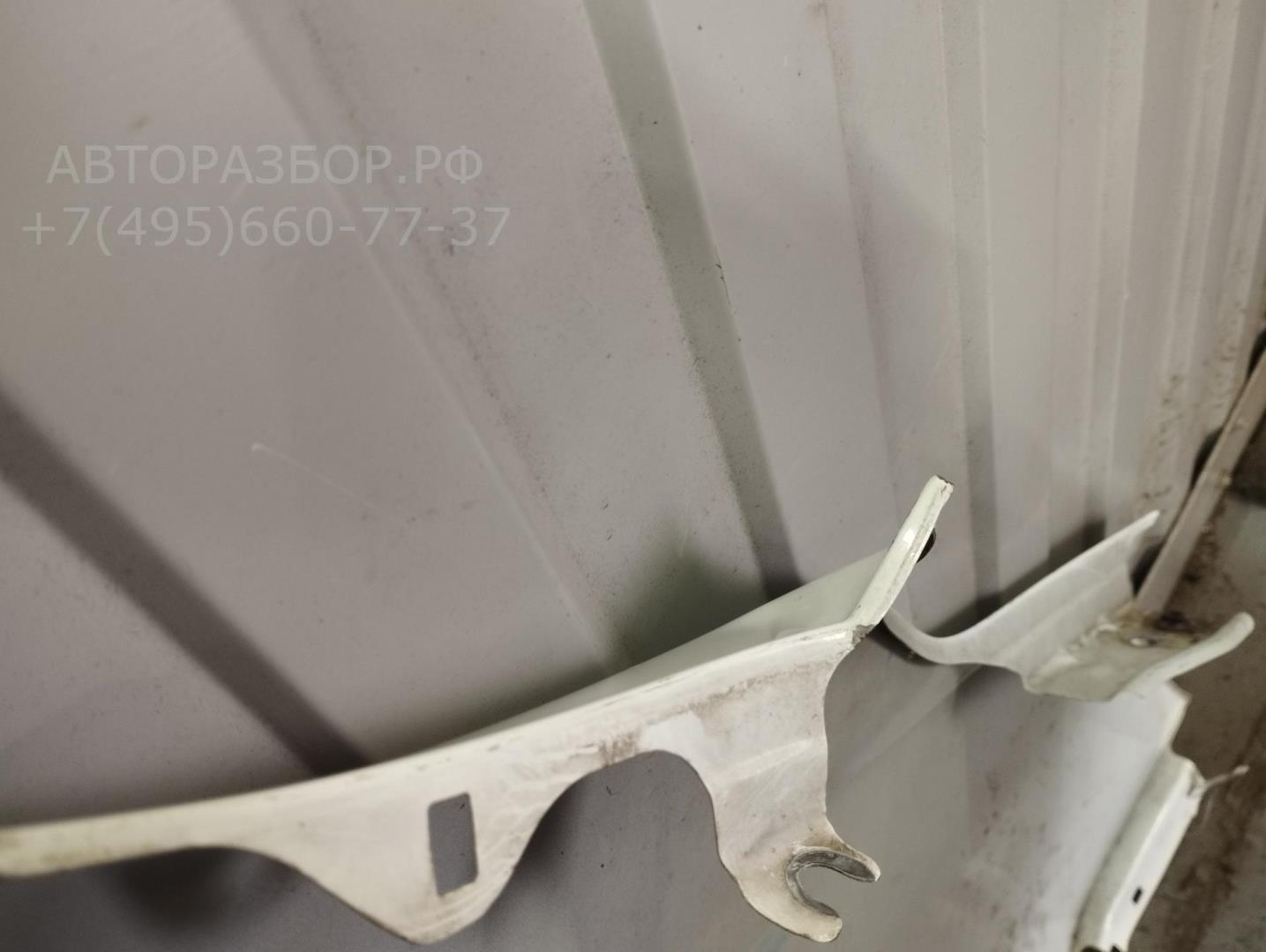 Крыло переднее левое