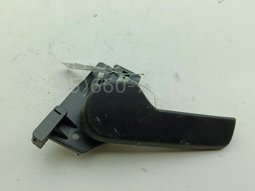 Ручка открывания капота