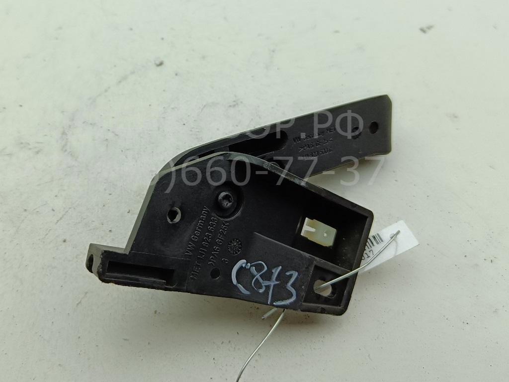 Ручка открывания капота