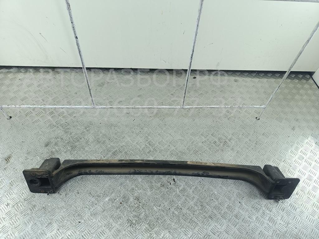 Усилитель заднего бампера