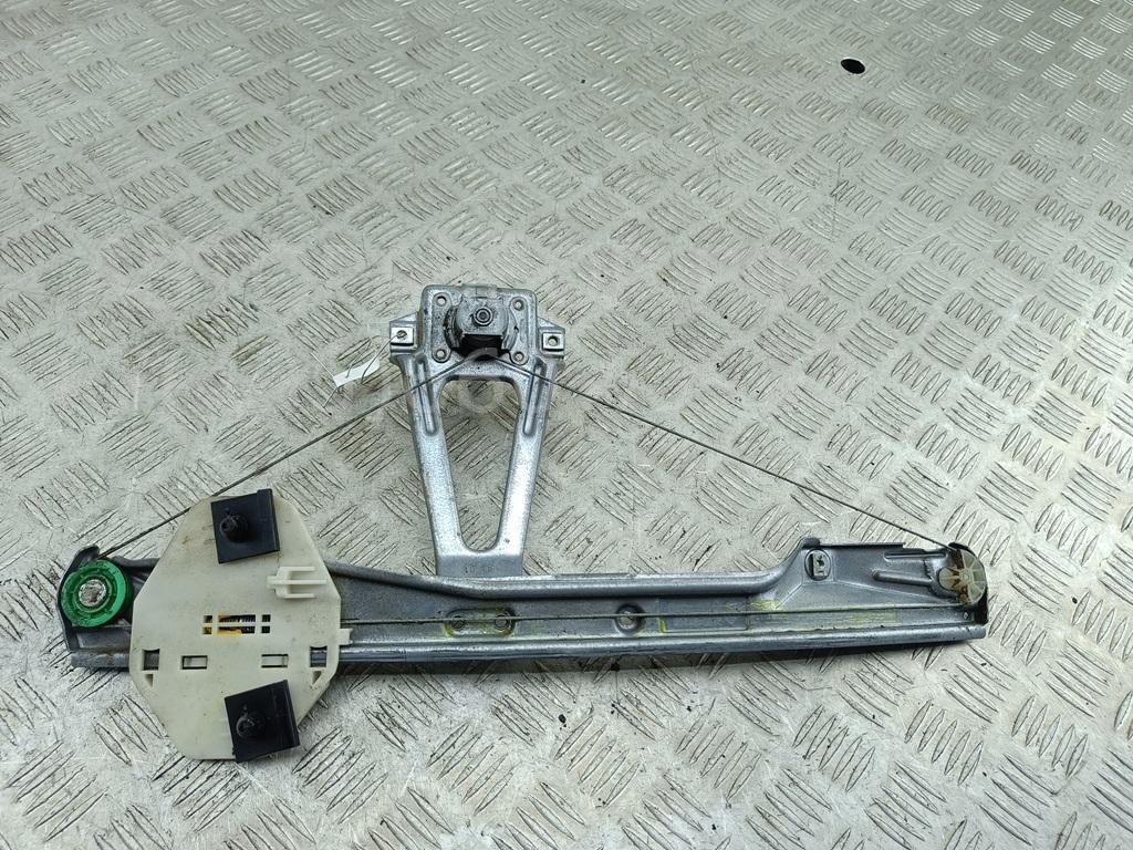 Стеклоподъемник механ. задний правый