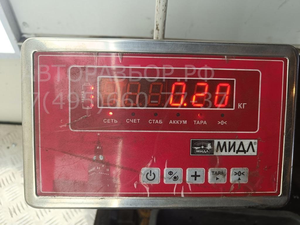 Петля двери