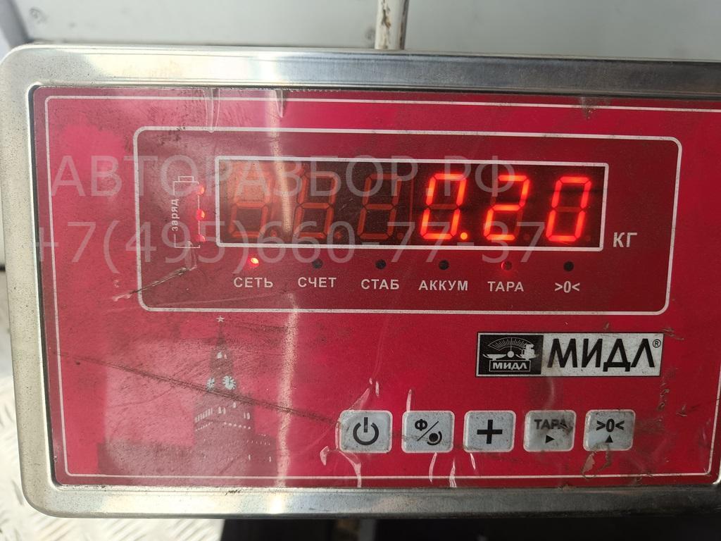 Петля двери