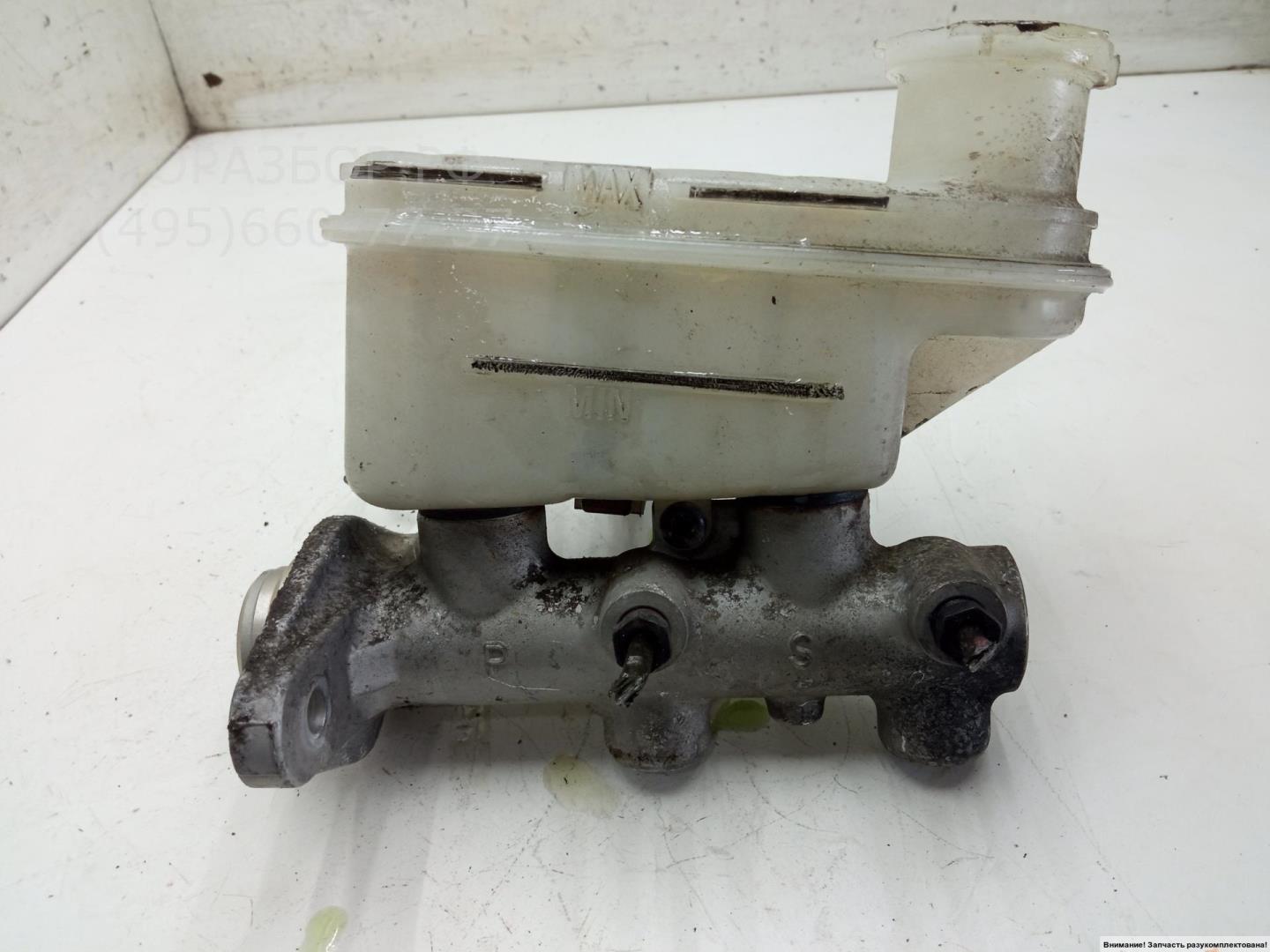 Цилиндр тормозной главный