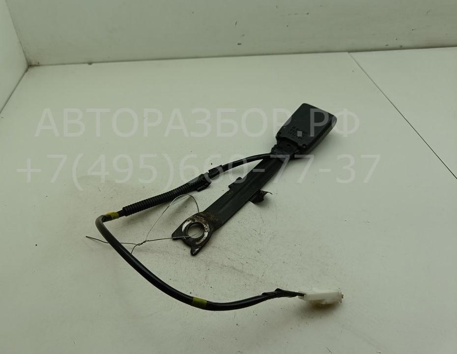 Ответная часть ремня безопасности