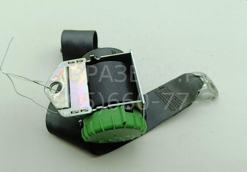 Ремень безопасности