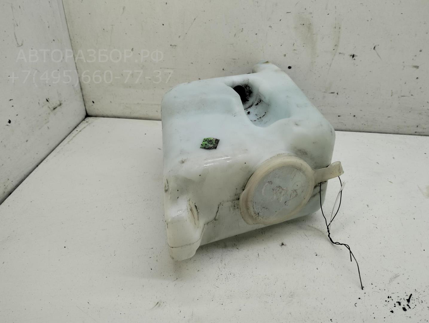 Бачок омывателя лобового стекла