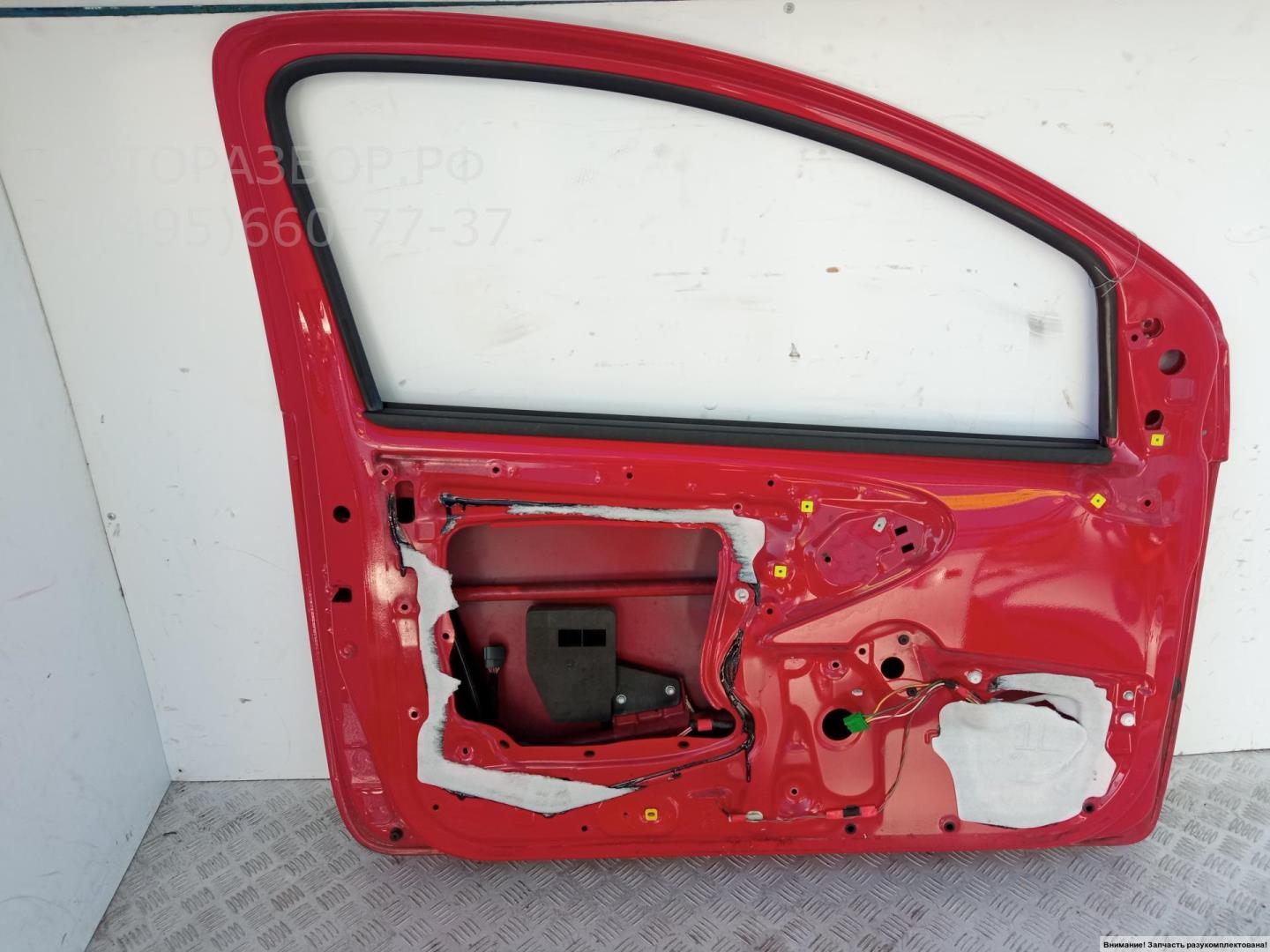 Дверь передняя левая