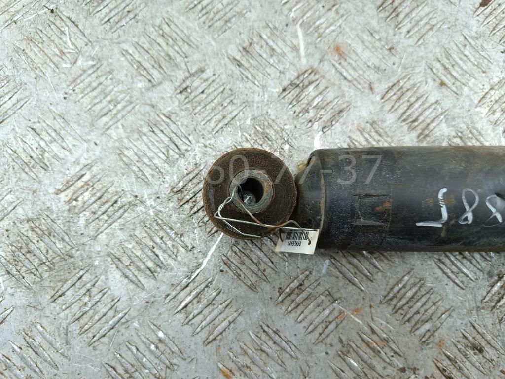 Амортизатор задний правый