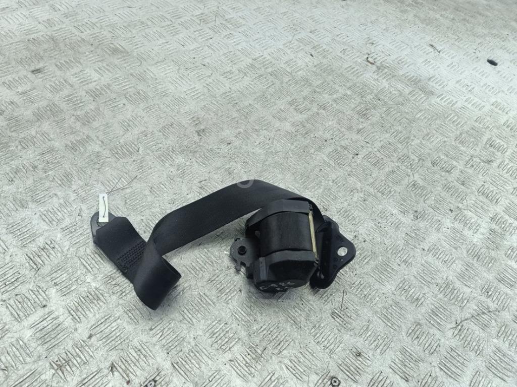 Ремень безопасности