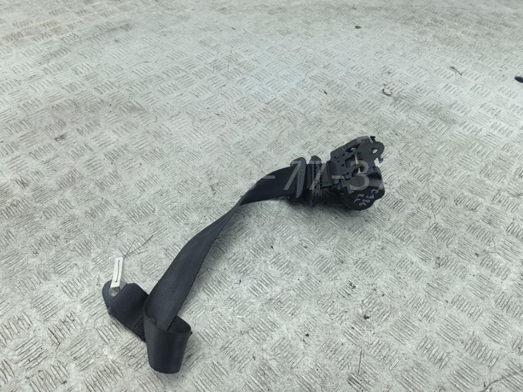 Ремень безопасности