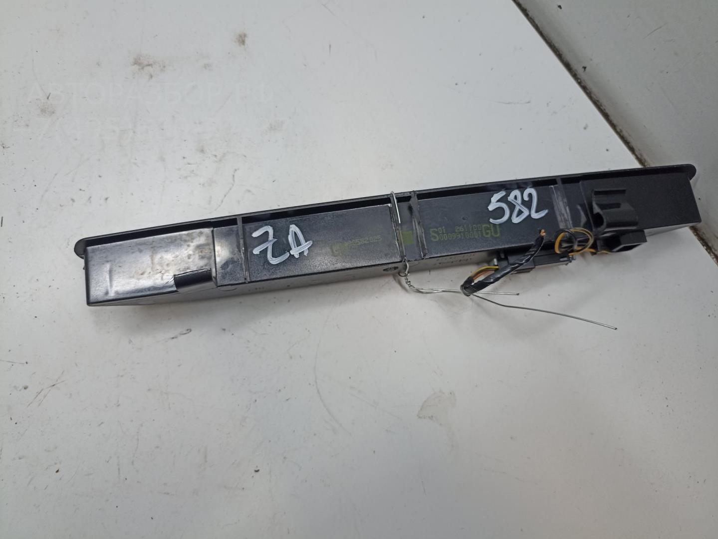 Фонарь задний (стоп сигнал)