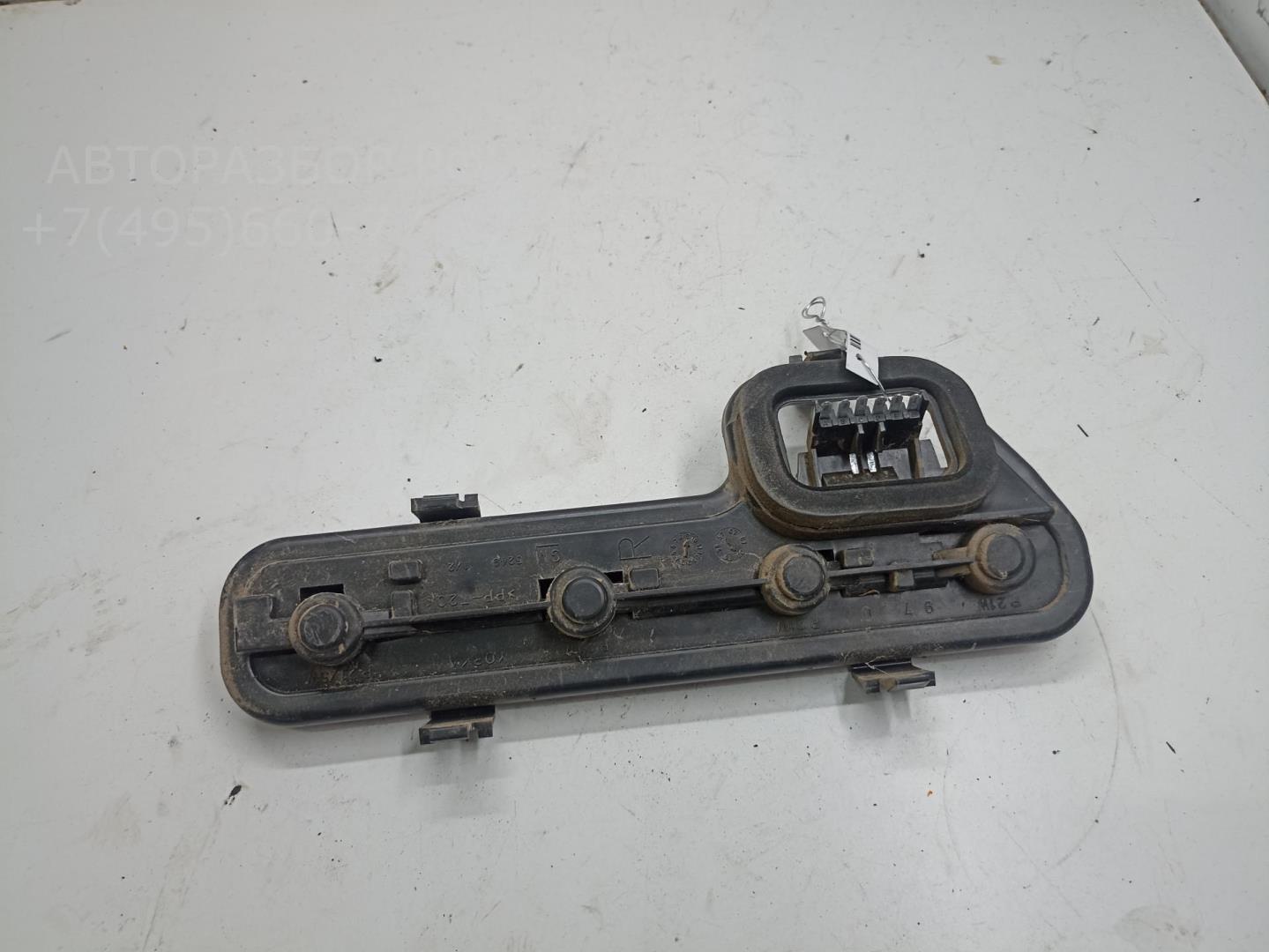 Плата заднего фонаря правого